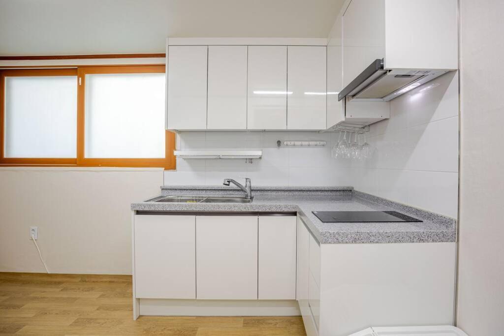 Apartment Yeon